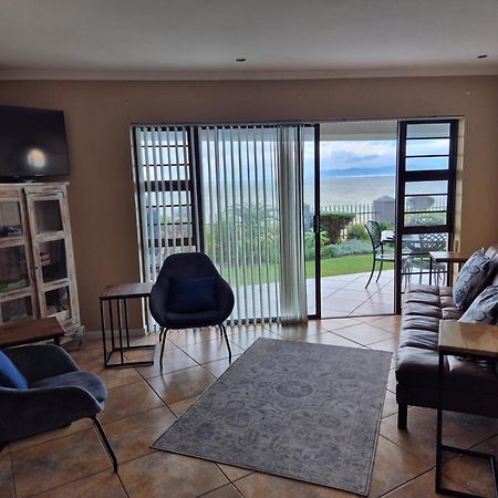 The View At Whale Cove De Kelders Apartment Екстериор снимка
